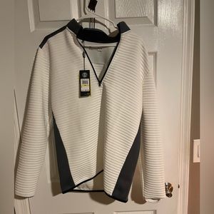 Under Armour zipper pull over